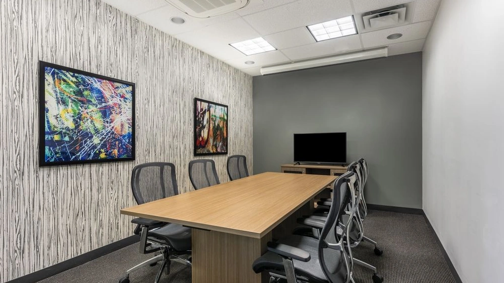 Regus: 7600 Chevy Chase Drive, Suite 300, Austin, TX, 78752, USA - Thumbnail 4