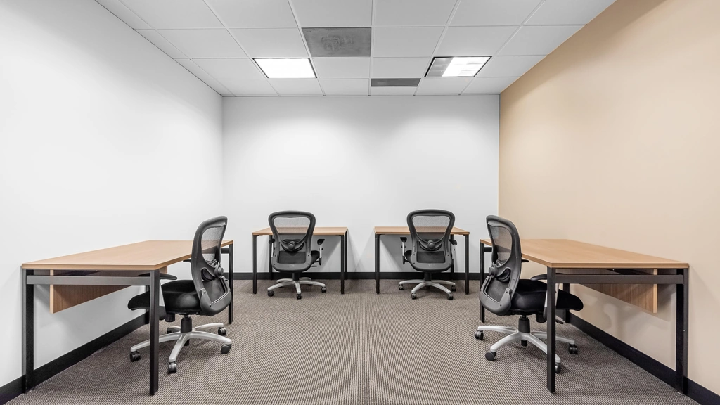 Regus: 7535 East Hampden Avenue Hampden, Suite 400, Denver, CO, 80231, USA - Thumbnail 2