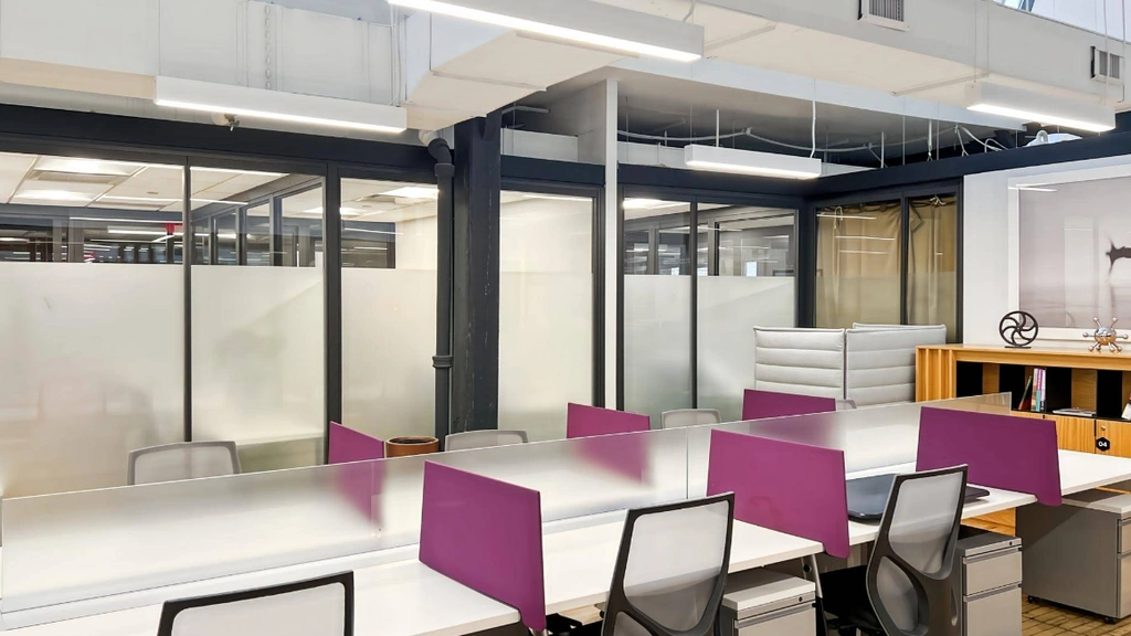 Regus: 361 Newbury Street, 4th floor, Boston, MA 02115 - Thumbnail 2