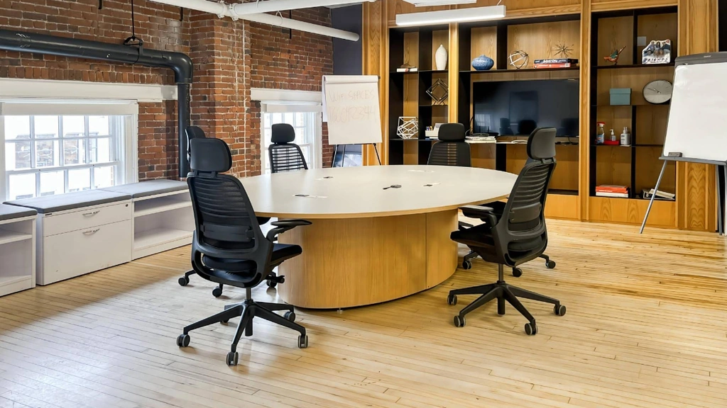 Regus: 361 Newbury Street, 4th floor, Boston, MA 02115 - Thumbnail 3