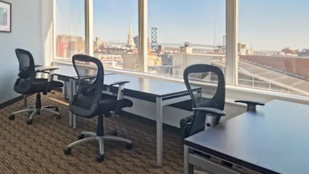 Regus: 325-41 Chestnut St Unit 800, Philadelphia, PA 19106, United States - Thumbnail 2