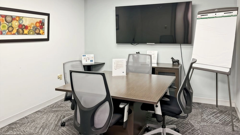 Regus: 39555 Orchard Hill Place, Suite 600, Novi, 48375 - Thumbnail 3