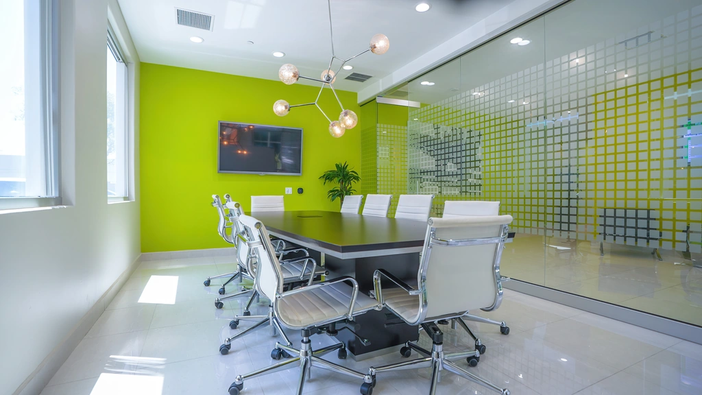 SuitesPro: 8175 E Kaiser Blvd, Anaheim, CA 92808 - Thumbnail 4