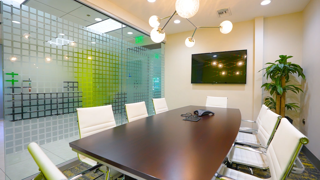 SuitesPro: 5101 E La Palma Ave, Anaheim, CA 92807 - Thumbnail 4