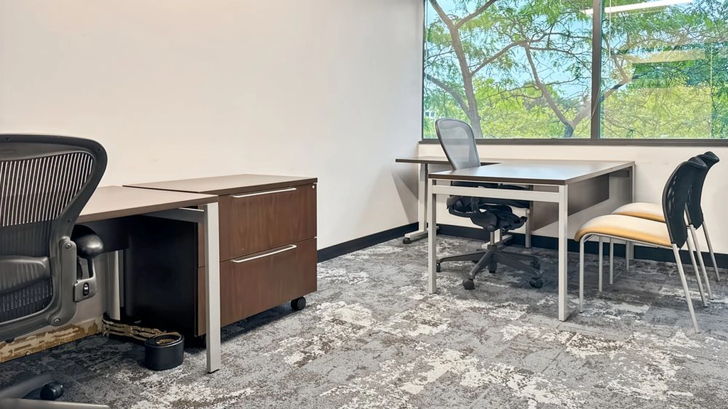 Regus: 6701 Democracy Blvd, Suite 300 Bethesda, MD 20817 - Thumbnail 2