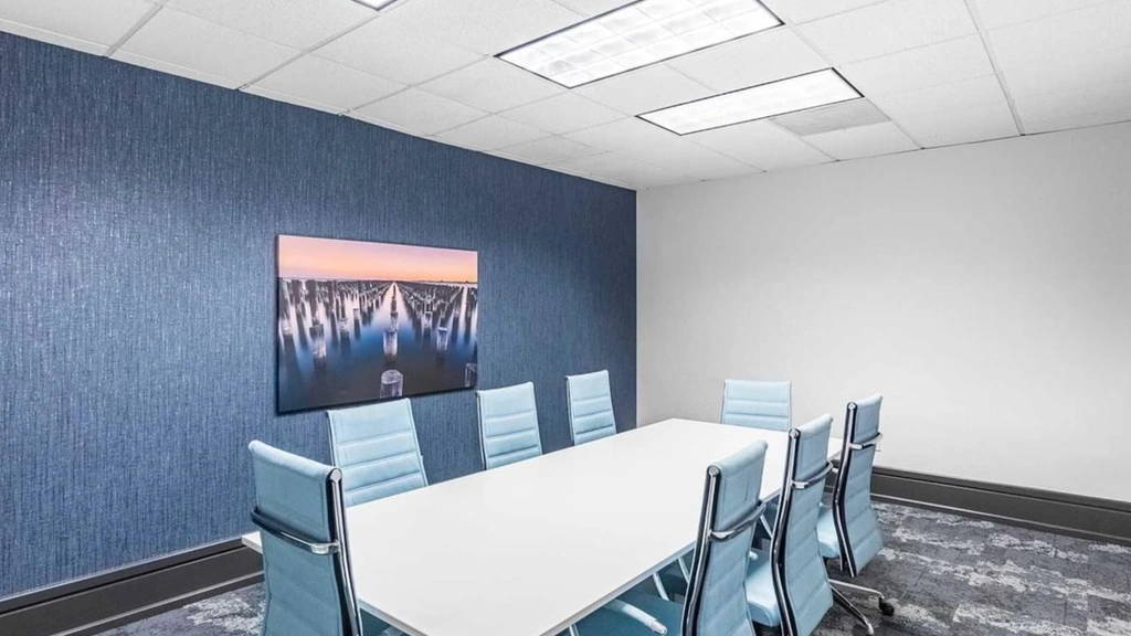 Regus: Satellite Place, 3235 Satellite Blvd NW building 400, suite 300, Duluth, GA 30096, United States at Regus: Satellite Place, 3235 Satellite Blvd NW building 400, suite 300, Duluth, GA 30096, United States in Duluth, Georgia — photo 1 of 3