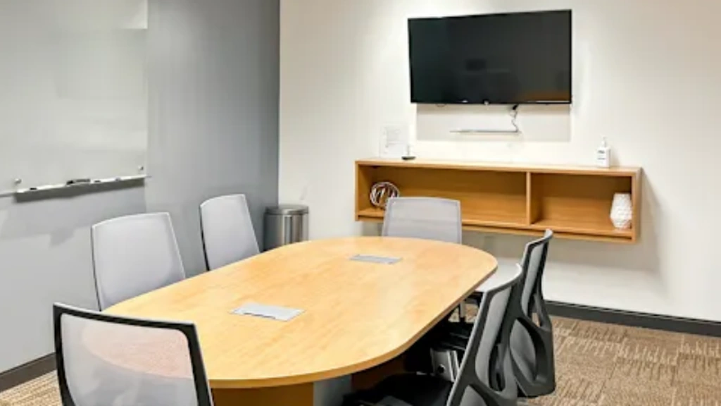 Regus: Town Centre, 11200 Broadway St Suite 2743, Pearland, TX 77584, United States - Thumbnail 2