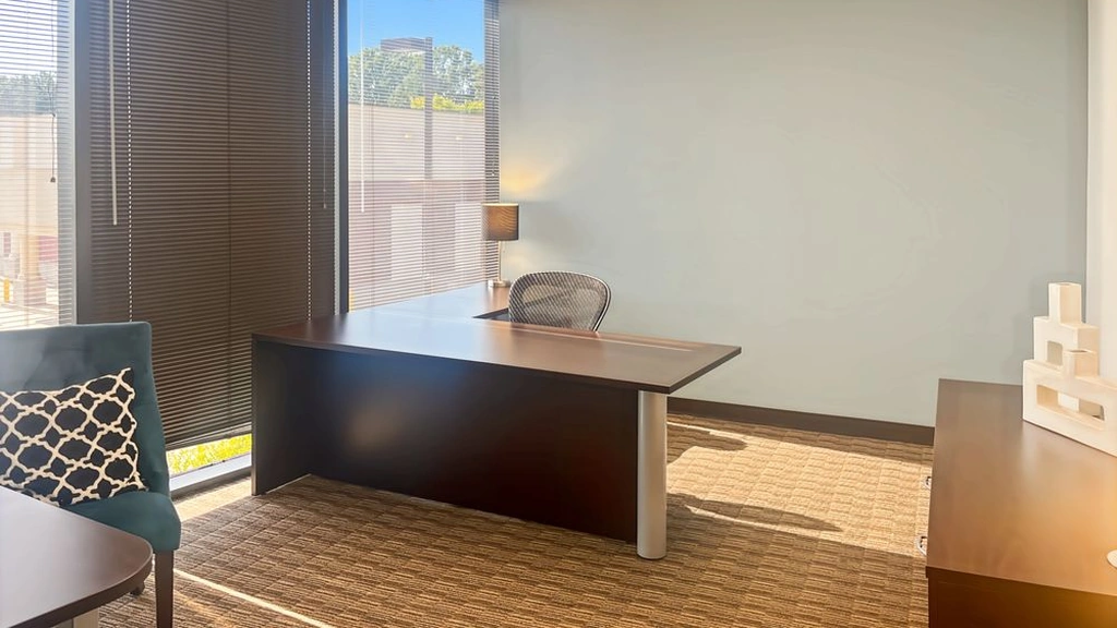 Regus - Piedmont Southpark Towers: 6201 Fairview Road, Suite 200, Charlotte, NC 28210 - Thumbnail 2