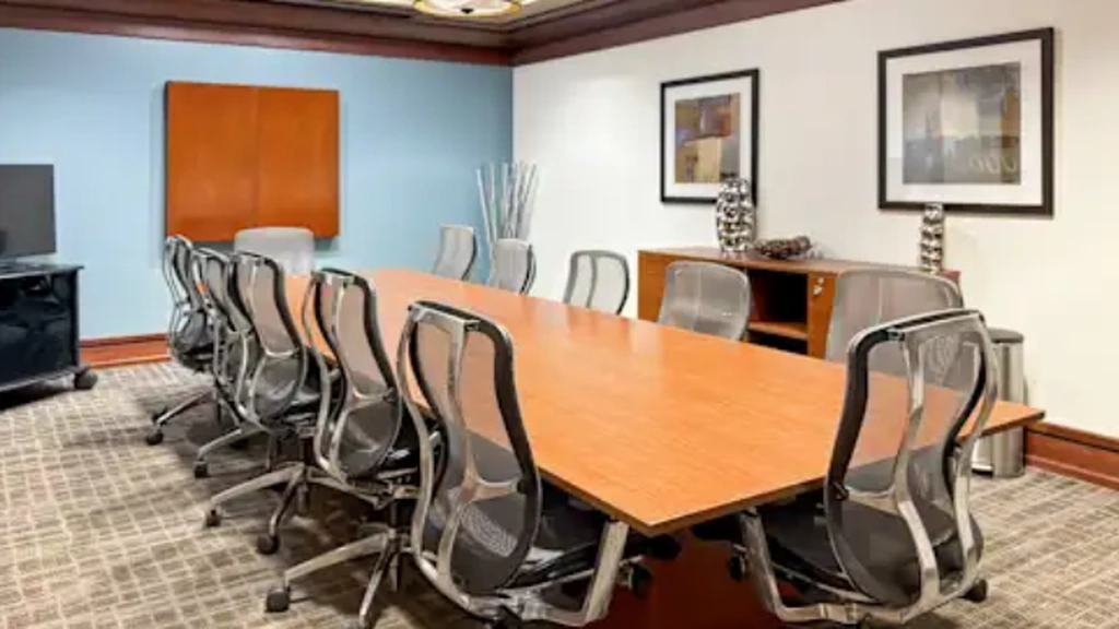 Regus: 4720 Salisbury Rd, Jacksonville, FL 32256, United States - Thumbnail 3