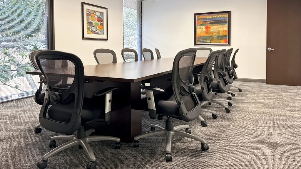 Regus: 950 Echo Lane Hedwig Village, Suite 200, Houston, TX, 77024, USA - Thumbnail 3