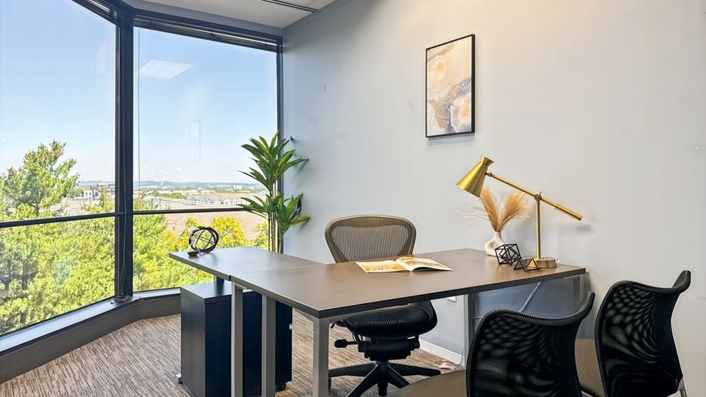 Regus: 3102 West End Ave, Suite 400 Nashville, TN 37203 - Thumbnail 2