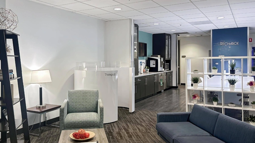 Regus - Wilshire Beverly Hills: 8383 Wilshire Boulevard Beverly Grove, Suite 800, Beverly Hills, CA, 90211, USA - Thumbnail 3