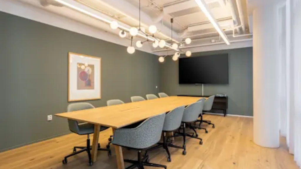 Regus: 8530 Eagle Point Blvd Suite 100, Lake Elmo, MN 55042, United States - Thumbnail 2