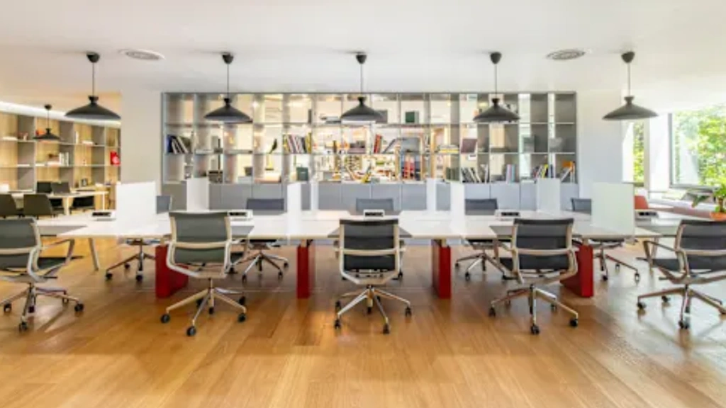 Regus: 8530 Eagle Point Blvd Suite 100, Lake Elmo, MN 55042, United States - Thumbnail 3