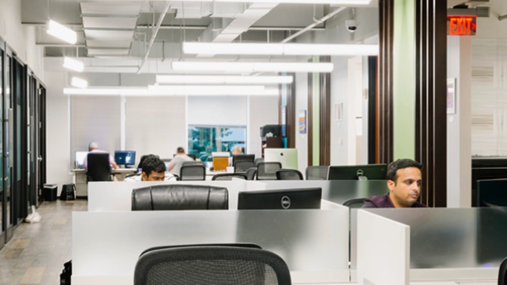 Launch Workplaces: 9841 Washingtonian Blvd Suite 200, Gaithersburg, MD 20878, United States - Thumbnail 2