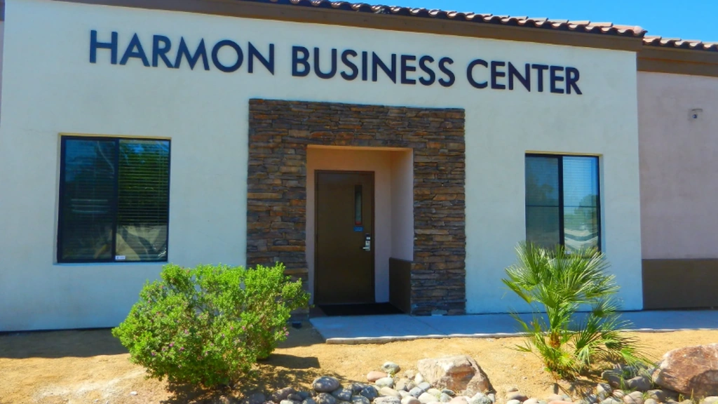 Harmon Business Center: 4525 South Sandhill Road, Las Vegas, Nevada 89121, USA at Harmon Business Center in Las Vegas, Nevada — photo 1 of 4