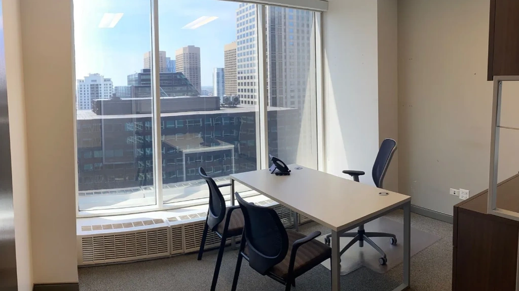 Amata Office Suites: 150 South Wacker Dr, 24th floor, Chicago, IL 60601 - Thumbnail 3