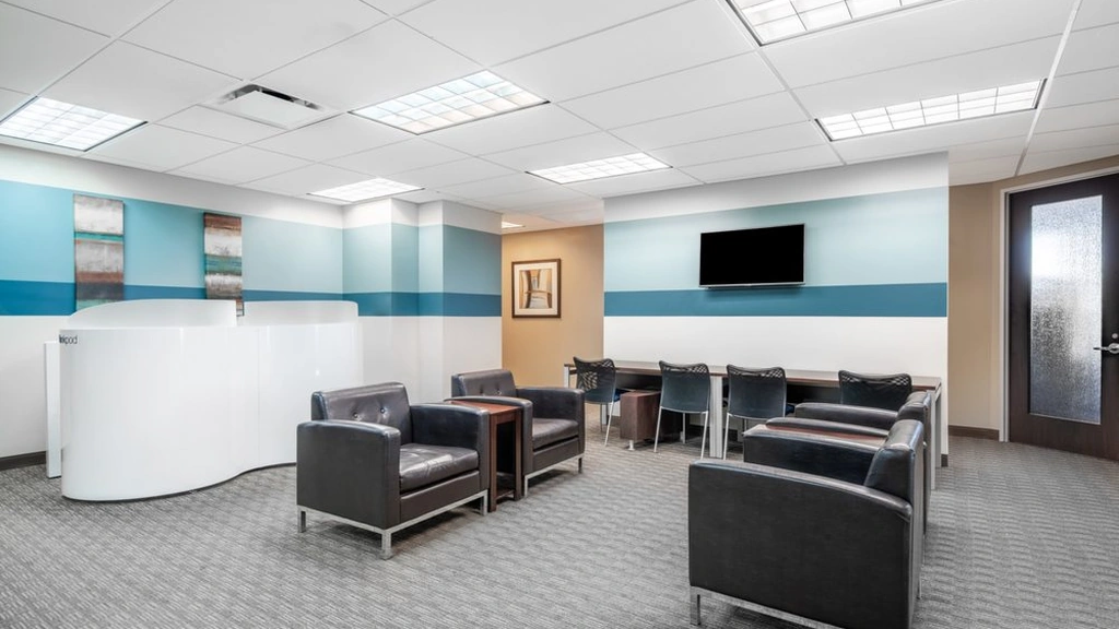 Regus - Coolidge Corner: 1309 Beacon Street Coolidge Corner, Suite 300, Brookline, MA, 02446, USA - Thumbnail 3