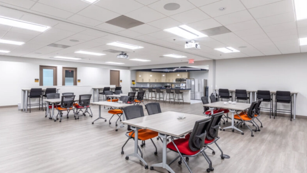Intelligent Office: 1934 Old Gallows Rd STE 350, Vienna, VA 22182, United States - Thumbnail 3