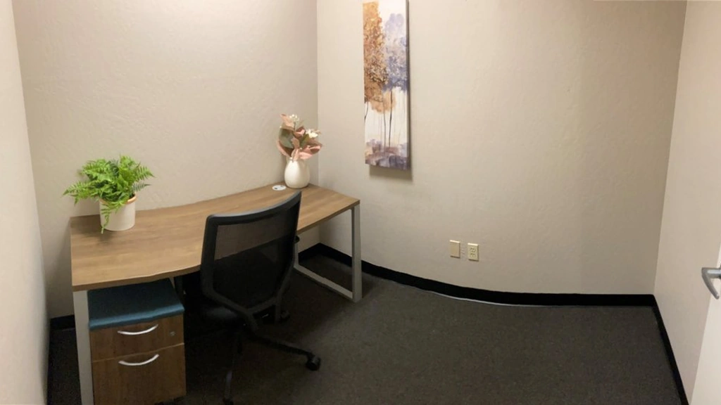 Silicon Valley Business Center: 1900 Camden Ave, San Jose, CA 95124, USA - Thumbnail 2
