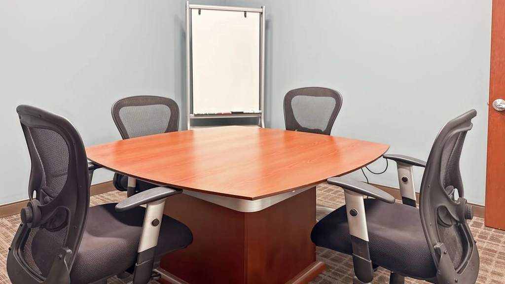 Regus - Stapley Corporate Center: 1910 South Stapley Drive, Suite 221, Mesa, AZ, 85204, USA - Thumbnail 3