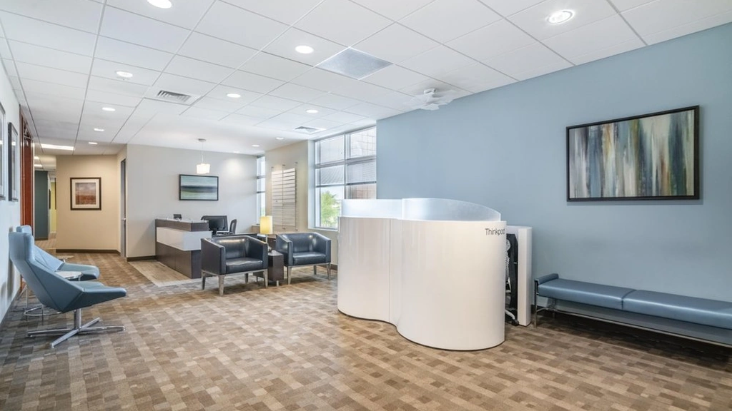 Regus - Peoria Center at Arrowhead: 16165 North 83rd Avenue, Suite 200, Peoria, AZ, 85382, USA - Thumbnail 3