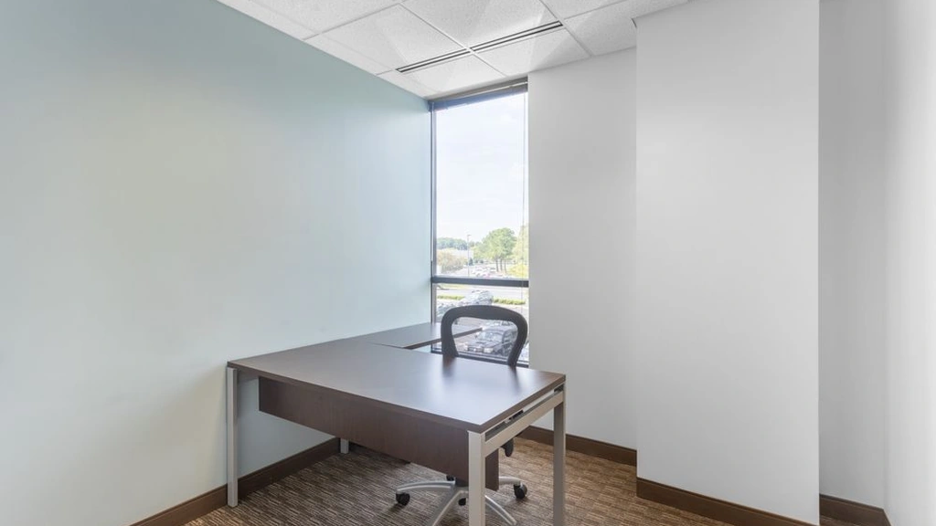 Regus: 1545 Crossways Boulevard, Suite 250, Chesapeake, VA, 23320, USA - Thumbnail 2