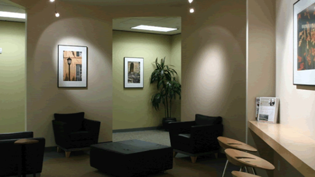 Beaverton Round Executive Suites: 12725 Southwest Millikan Way suit 300, Beaverton, OR 97005, United States - Thumbnail 2