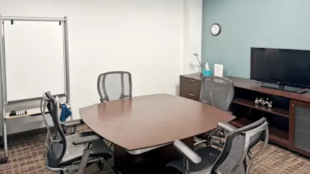 Regus: 16701 Melford Boulevard Suite 400, Melford Dr I, Bowie, MD 20715, United States - Thumbnail 3