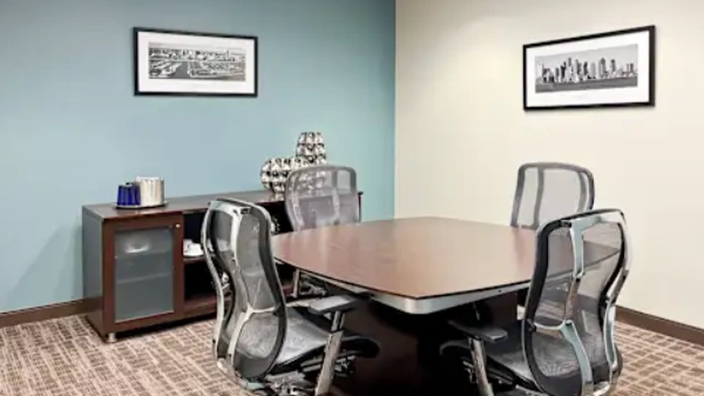 Regus: Wells Fargo Center, 420 20th St S Suite 2200, Birmingham, AL 35203, United States - Thumbnail 3