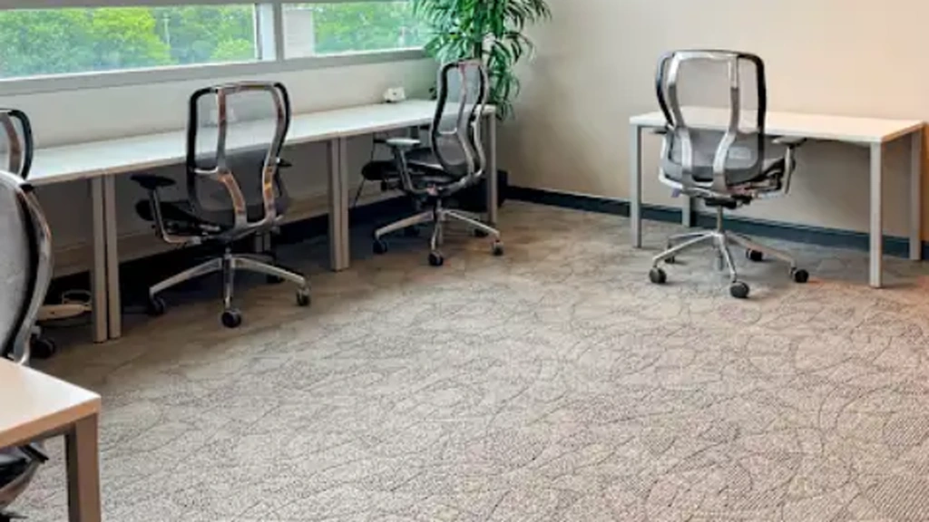 Regus: 2355 Highway 36 West Bonestroo, #400, Roseville, MN 55113, United States - Thumbnail 2