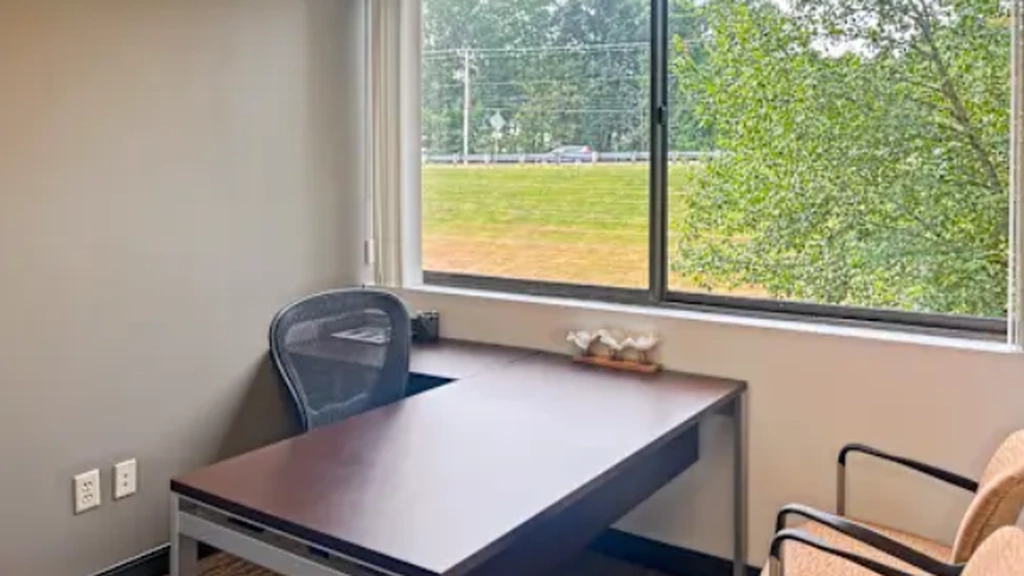 Regus: 1 Tara Blvd Suite 200, Nashua, NH 03062, United States - Thumbnail 4