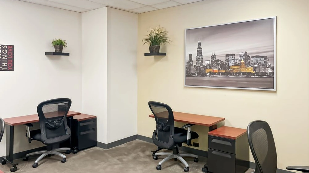 Regus: 707 Skokie Boulevard, Suite 600, Northbrook, IL, 60062 - Thumbnail 4