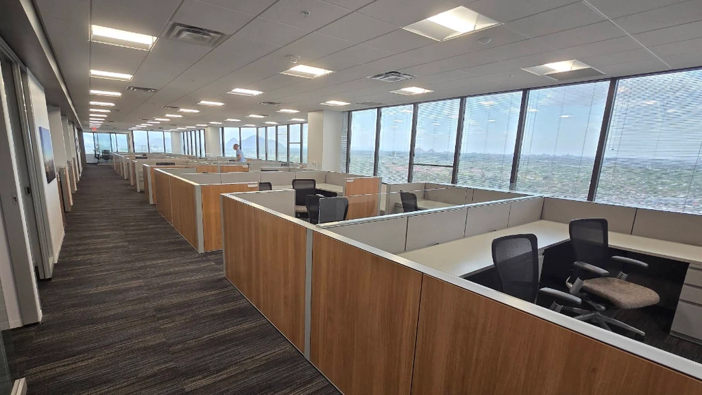 Regus: 20 E Thomas Rd, Suite 2200 Phoenix, AZ 85012 - Thumbnail 4