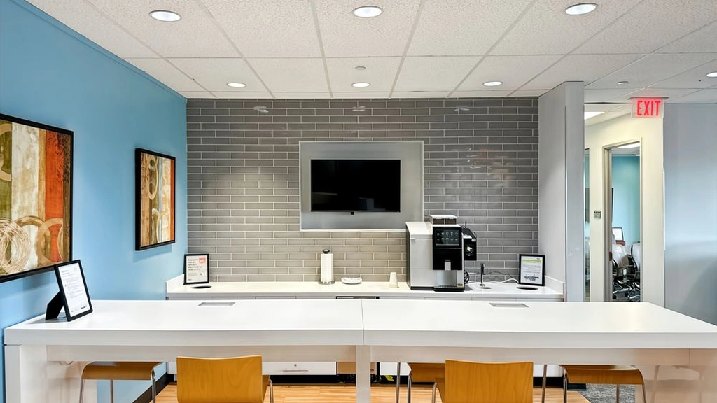 Regus: 8300 Farm To Market 1960 West Willowbrook, Suite 450, Houston, TX, 77070, USA - Thumbnail 2