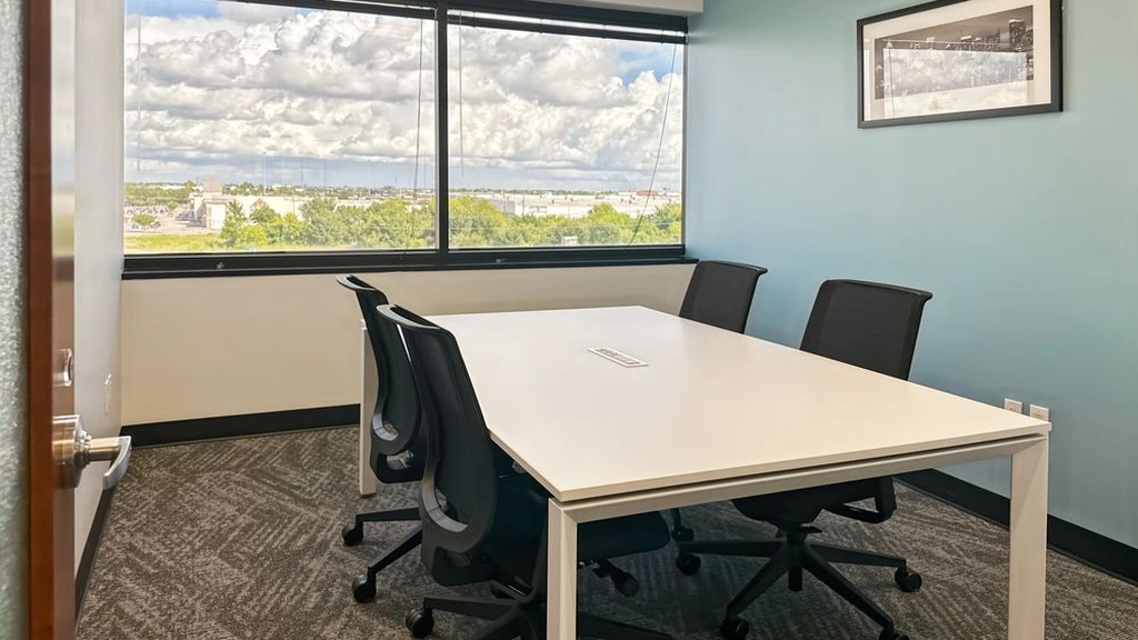 Regus: 8300 Farm To Market 1960 West Willowbrook, Suite 450, Houston, TX, 77070, USA - Thumbnail 3