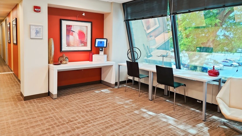Regus: 4321 West College Avenue Grand Chute, Suite 200, Appleton, WI, 54914, USA - Thumbnail 2