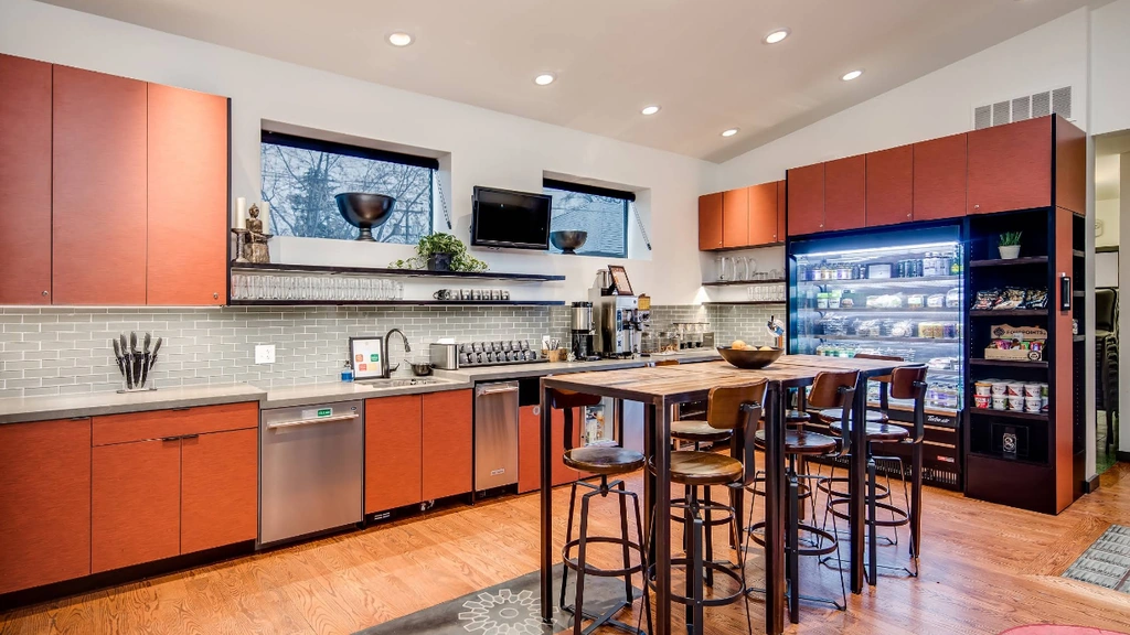 Shift Workspaces: 383 Corona St, Denver, CO 80218 - Thumbnail 3