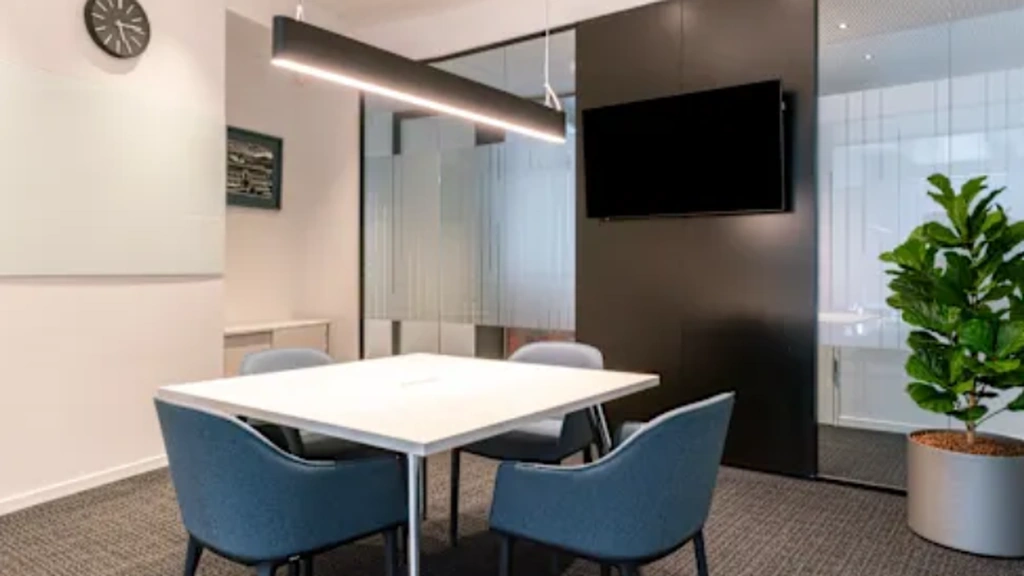 Regus: 2700 Corporate Dr Suite 200, Birmingham, AL 35242, United States - Thumbnail 4