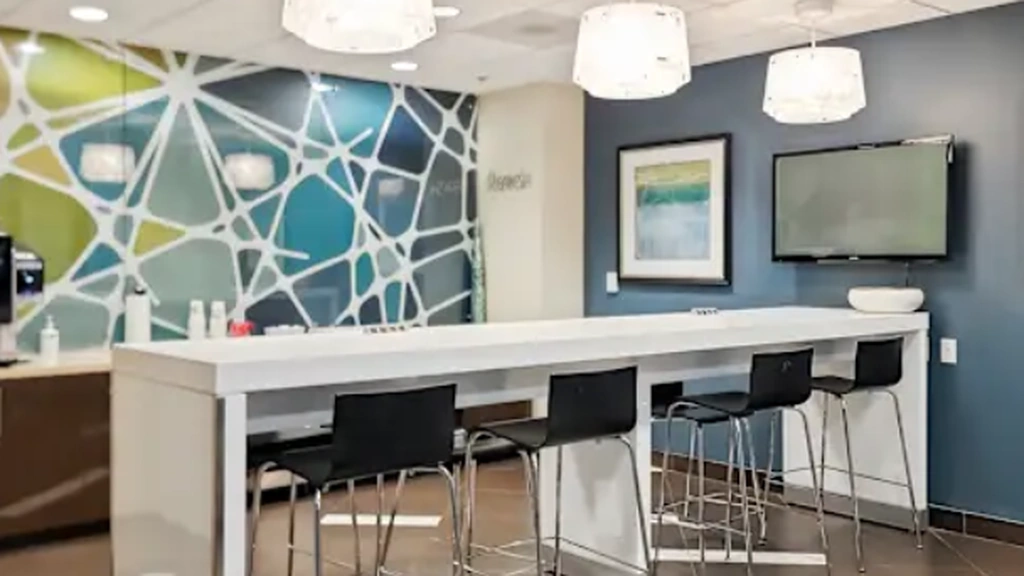 Regus: Hunt Valley, 201 International Cir STE 230, Hunt Valley, MD 21030, United States at Regus: Hunt Valley, 201 International Cir STE 230, Hunt Valley, MD 21030, United States in Cockeysville, Maryland — photo 1 of 4