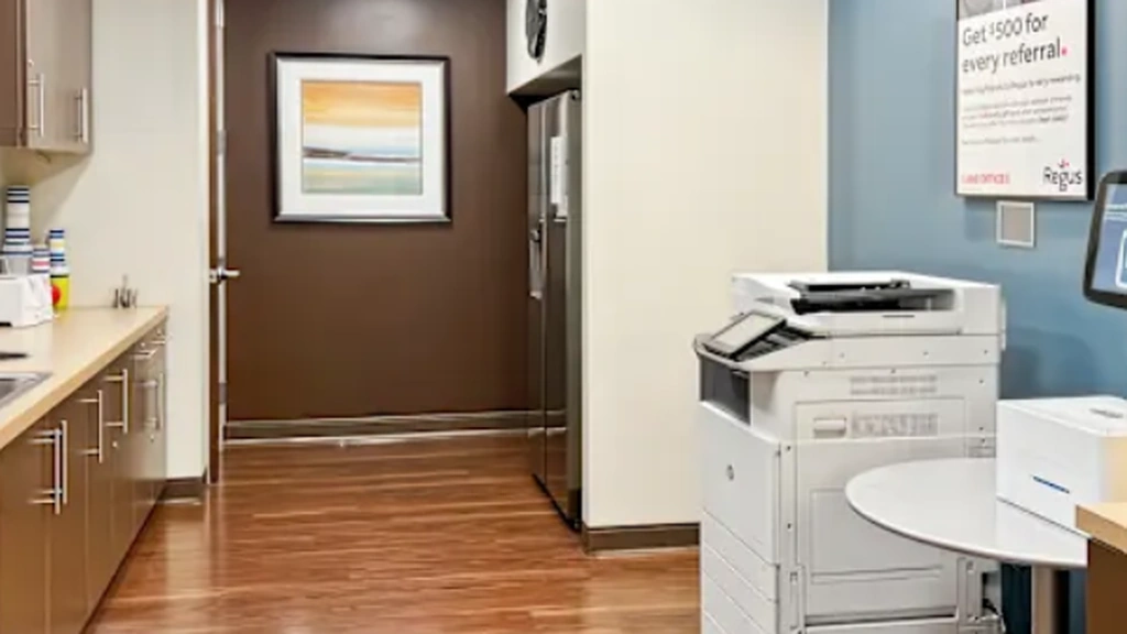 Regus: Hunt Valley, 201 International Cir STE 230, Hunt Valley, MD 21030, United States - Thumbnail 2