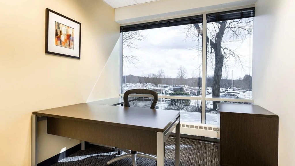 Regus - Laumeier II: 3636 South Geyer Road, Suite 100, Sunset Hills, MO, 63127, USA - Thumbnail 4