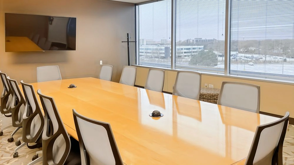 Regus: 700 Commerce Drive, Suite 500 Oak Brook, IL 60523 - Thumbnail 2
