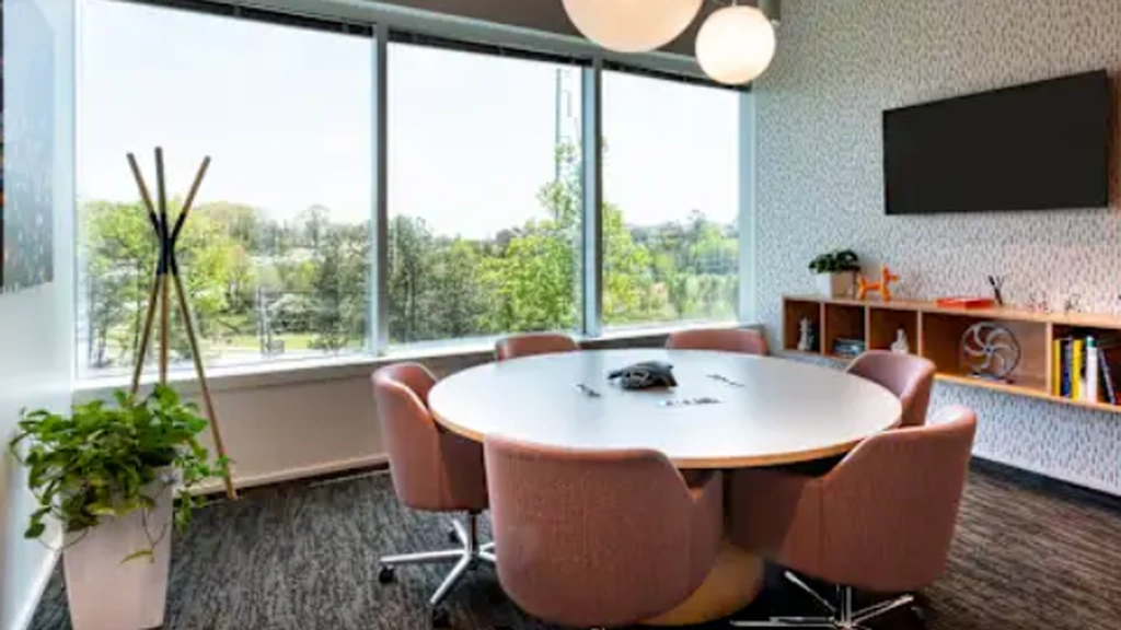 Regus: 3440 Toringdon Way #205, Charlotte, NC 28277, United States at Regus: 3440 Toringdon Way #205, Charlotte, NC 28277, United States in Charlotte, North Carolina — photo 1 of 4