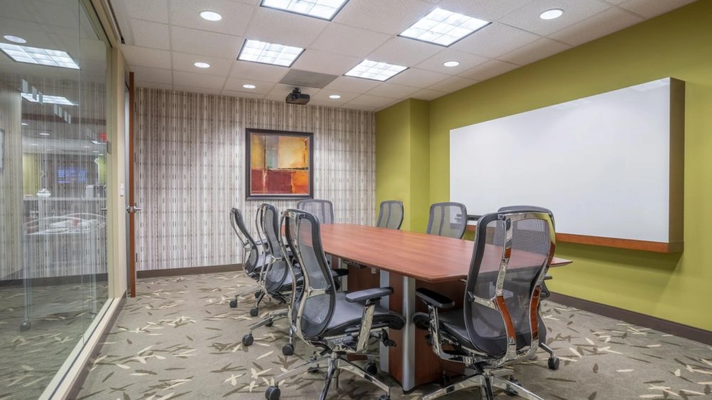 Regus - Cranford Business Park: 20 Commerce Drive, Suite 135, Cranford, NJ, 07016, USA - Thumbnail 4