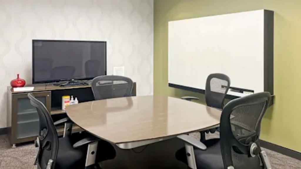 Regus: 233 Mt Airy Rd 1st Floor, Basking Ridge, NJ 07920, United States - Thumbnail 4