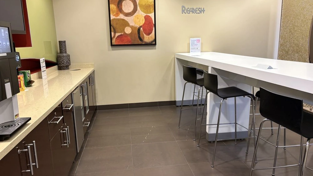 Regus - Sepulveda Center: 3415 South Sepulveda Boulevard Westdale, Suite 1100, Los Angeles, CA, 90034, USA - Thumbnail 4