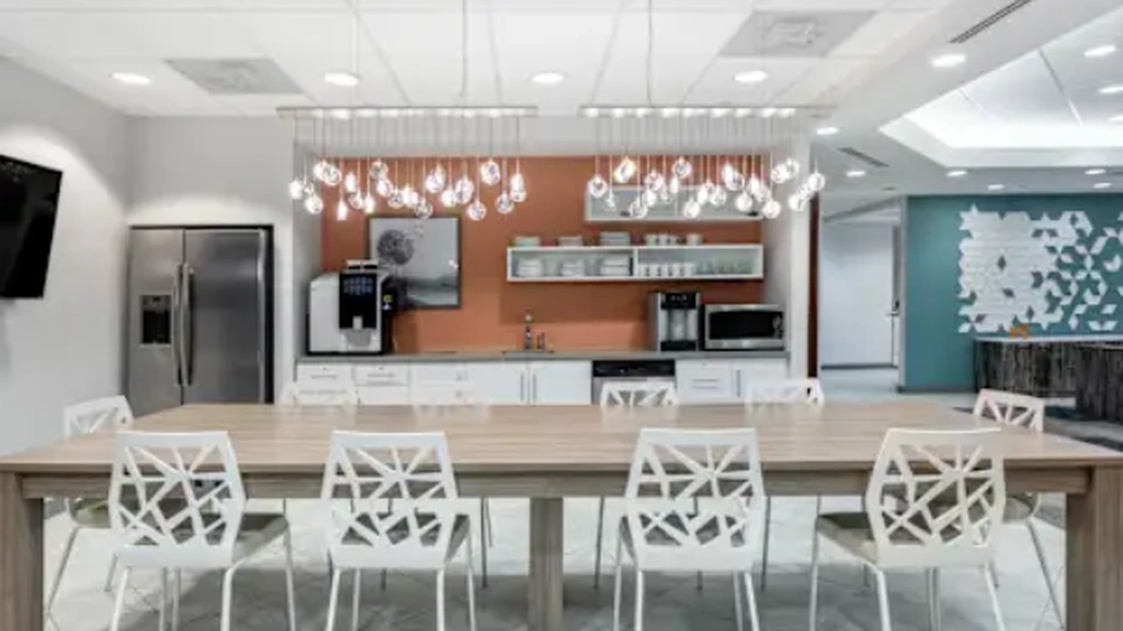 Regus: 1221 Brickell Ave Brickell, Suite 900, Miami, FL 33131, United States - Thumbnail 4