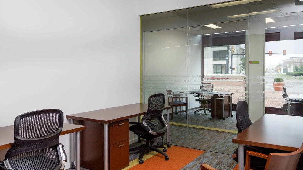 Carr Workplaces: 1765 Duke St, Alexandria, VA 22314, United States - Thumbnail 2