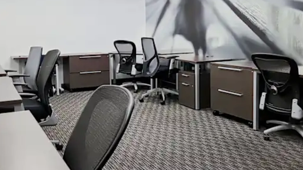 Regus: 100 N 18th St suite 300, Philadelphia, PA 19103, United States - Thumbnail 3